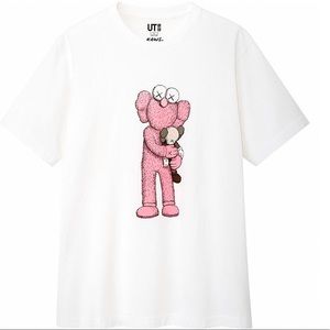 UNIQLO KAWS T-Shirt